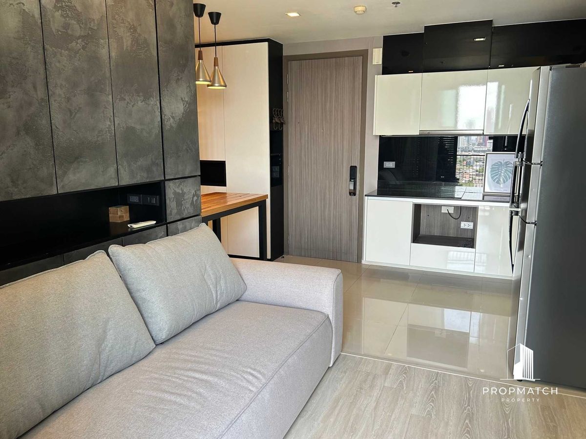 For RentCondoRatchadapisek, Huaikwang, Suttisan : ✨flash deal ✨quinn Ratchada 17 (1Bed 1Bath 52SQM.) Completely decorated !! Only 23,000 baht per month Tel.0981315848 @PropMatch