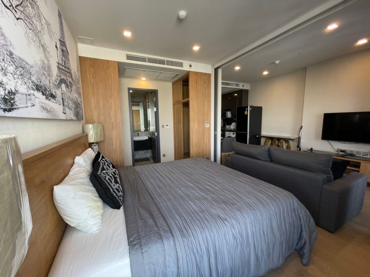 ให้เช่าคอนโดสุขุมวิท อโศก ทองหล่อ : 🏙️ Aston Asoke | For Rent Premium Unit in Prime Location – Just Steps to MRT & BTS