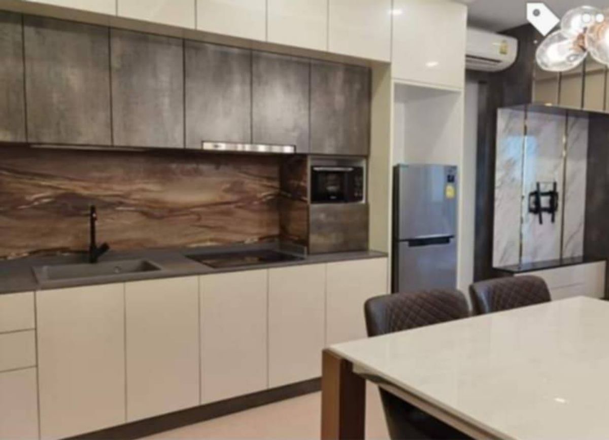 CondoPattanakan, Srinakarin : ✨Fully Furnished Condo Ready to Move In – Just 350m from ARL Ramkhamhaeng | Includes Storage Room, Parking, Easy Access to Thonglor, Ekkamai & BTS Phra Khanong