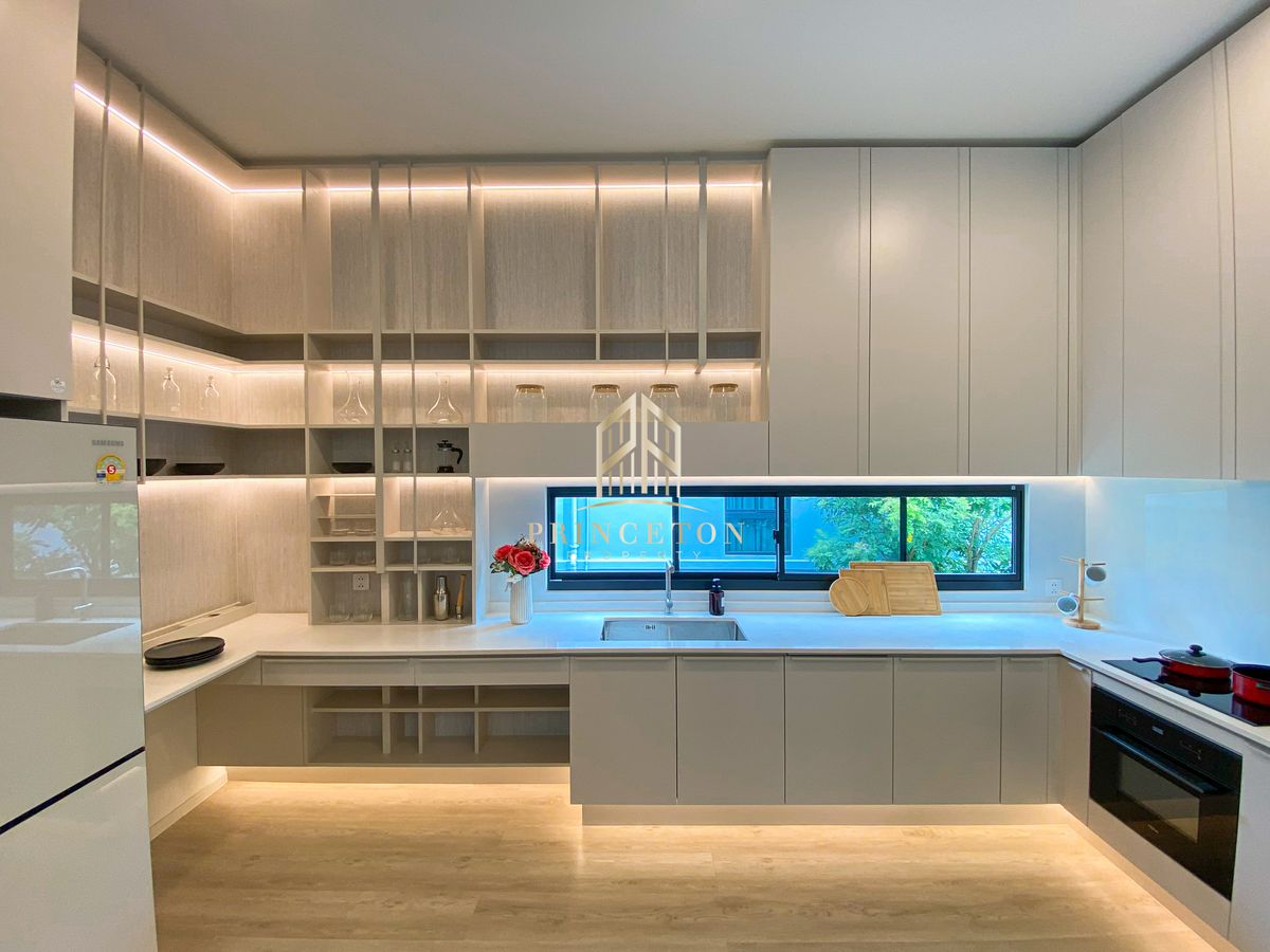 HousePattanakan, Srinakarin : Luxury Home for Sale or Rent at VIVE Krungthep Kreetha Comes with a Private Swimming Pool 📞092-4252445