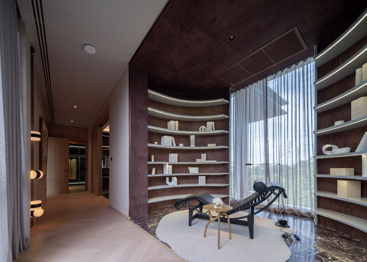 For SaleHouseBang Sue, Wong Sawang, Tao Pun : 3 -storey detached house for sale. Sonle Residences project (Sunle Residence), Ratchadaphisek, near MRT Wongsawang, only 900 meters, with a large private pool and a large Courtyard.