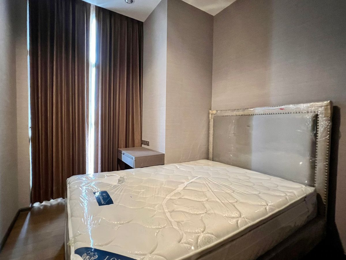 For RentCondoSathorn, Narathiwat : ( U20231026200 ) Tel/Line 096-2479369 , FOR RENT The Diplomat Sathorn Condo 2 bedroom, 2 bathroom, Corner room, furnished, Never rented, Special Deal!!