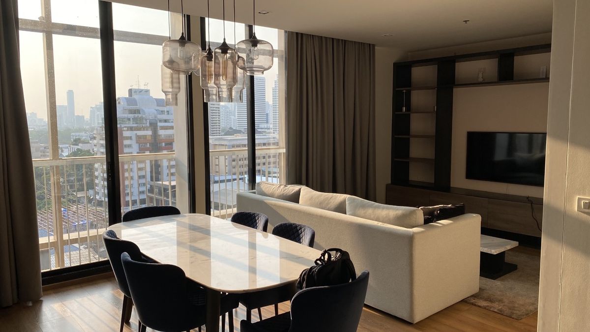 For RentCondoSukhumvit, Asoke, Thonglor : For Rent 2 Bedrooms Park Origin 24 – Phrom Phong Rare unit