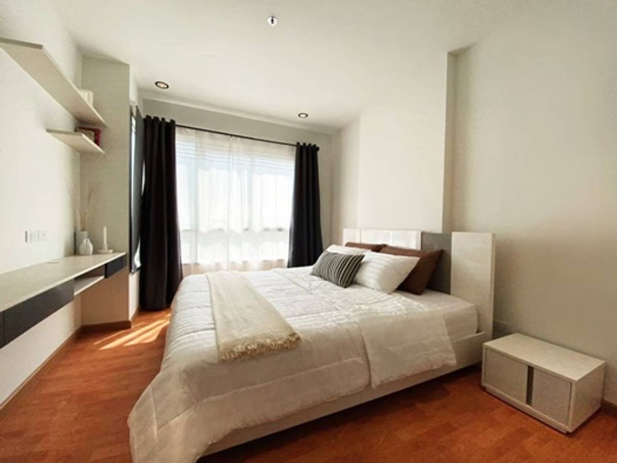 For SaleCondoBang kae, Phetkasem : Sell 2.499 million 💥 Code PS080088 💥 (The President Petkasem Bangkae) !! Near the main train station 💥💥088-398-3835
