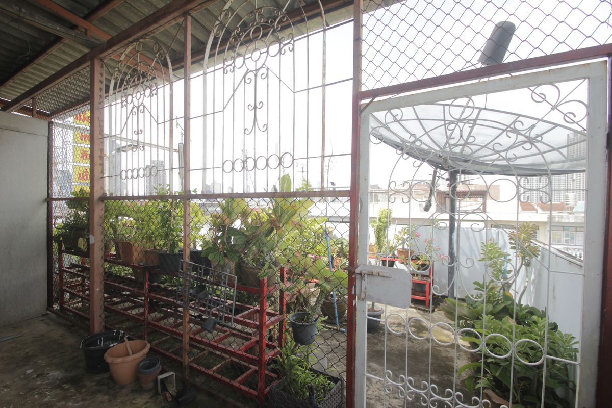 ขายอาคารพาณิชย์สาทร นราธิวาส : อาคารพาณิชย์แฉล้มนิมิตร เจริญกรุง พระราม3 ริมถนน2ห้องคู่ ห้องมุมปากซอยสุดประเสริฐ1 หน้าหมู่บ้านศรีรัชดา ใกล้ทางด่วน สาทร สีลม อยู่อาศัย ค้าขาย ทำสำนักงานได้  