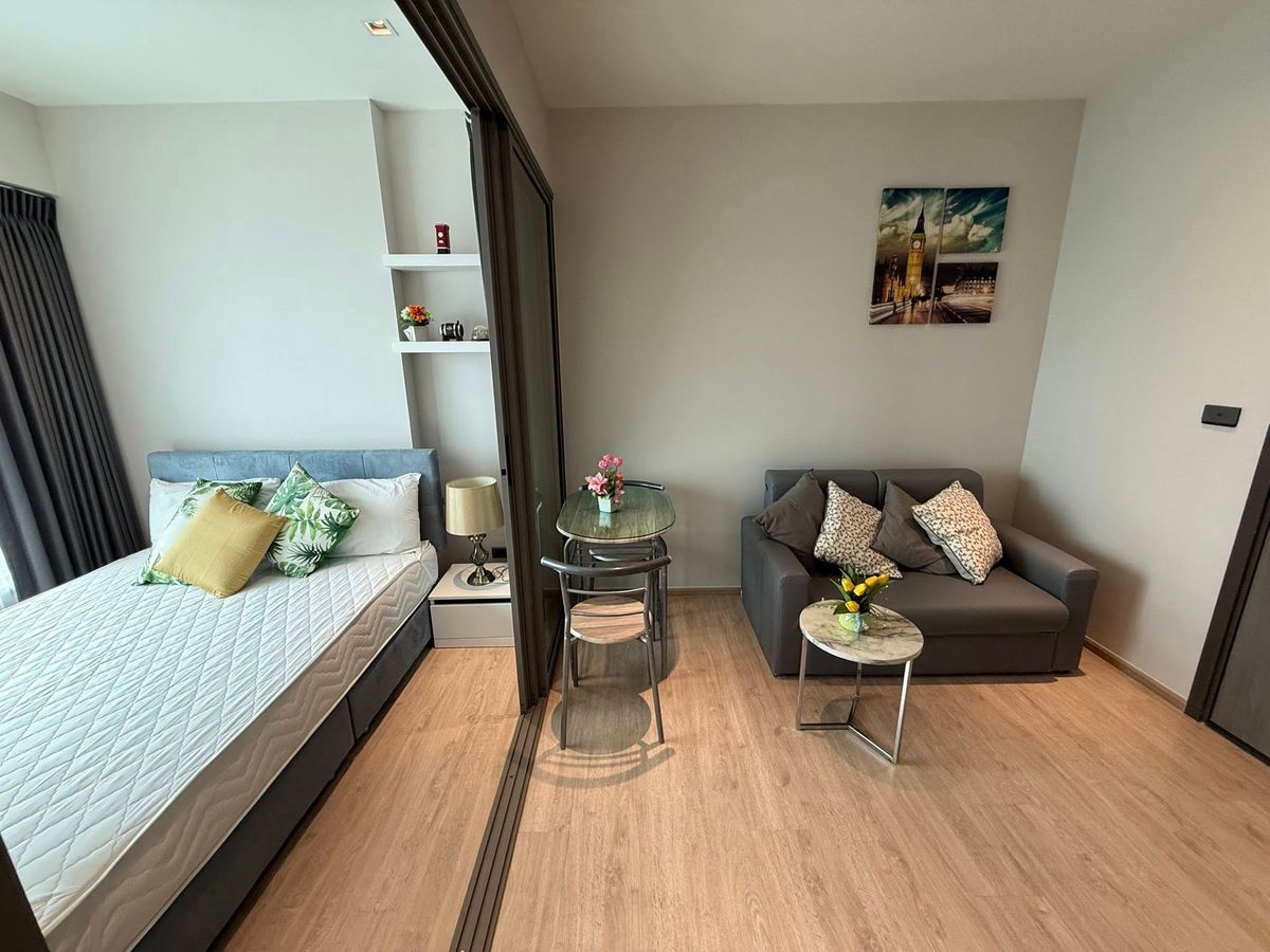 For RentCondoThaphra, Talat Phlu, Wutthakat : 🔥 Condo for rent Whizdom Ratchada Thapra 🔥 Interested in Line: @436eaqax