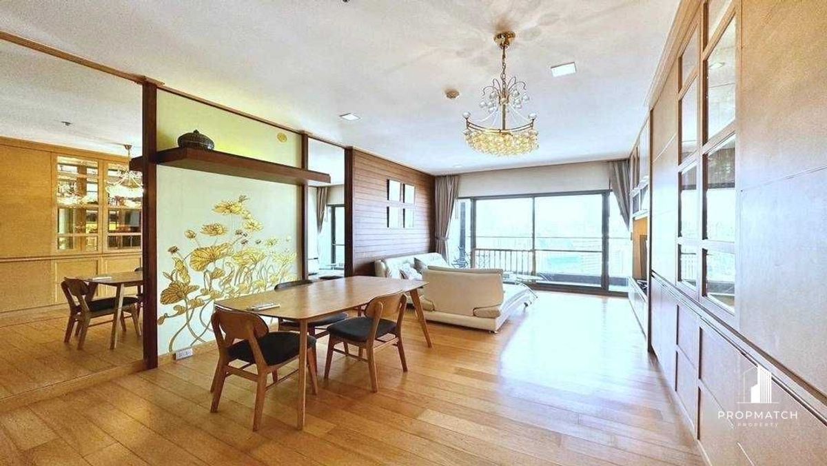 ให้เช่าคอนโดนานา : ✨Flash Deal ✨Hyde Sukhumvit 13( 2Bed 2Bath 107.36SQM.) แต่งครบพร้อมอยู่ !! เพียง 75,000บาทต่อเดือน Tel.0981315848 @propmatch