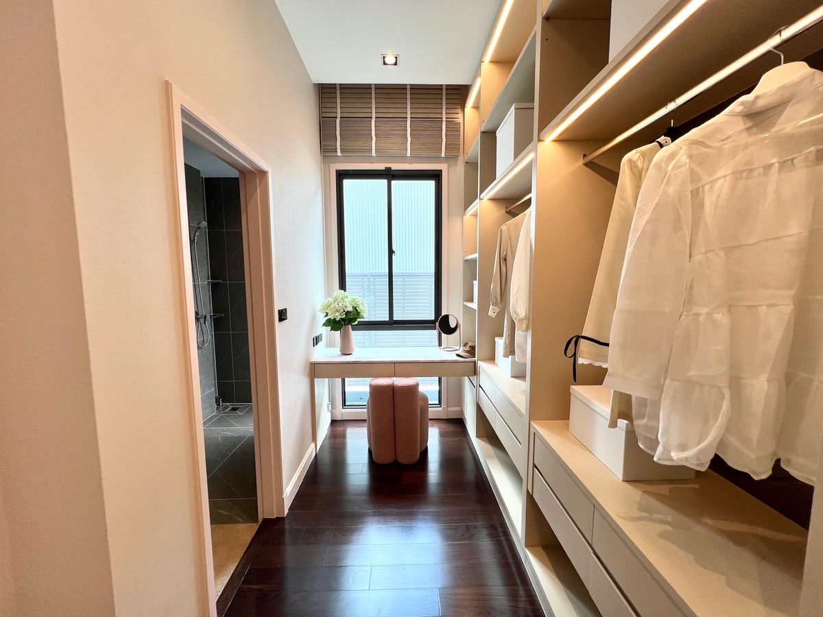 ขายบ้านนวมินทร์ รามอินทรา : 🏛️Bangkok Boulevard Signature รามอินทรา - วัชรพล🔥บ้านเดี่ยว 2 ชั้น ขนาด 516 ตร.ม. 125.1 ตร.ว. | 4 ห้องนอน 5 ห้องน้ำ 4 ที่จอด เริ่ม 29.9 MB ติดต่อนัดชม Tel.0922635410 (เอิร์ธ)