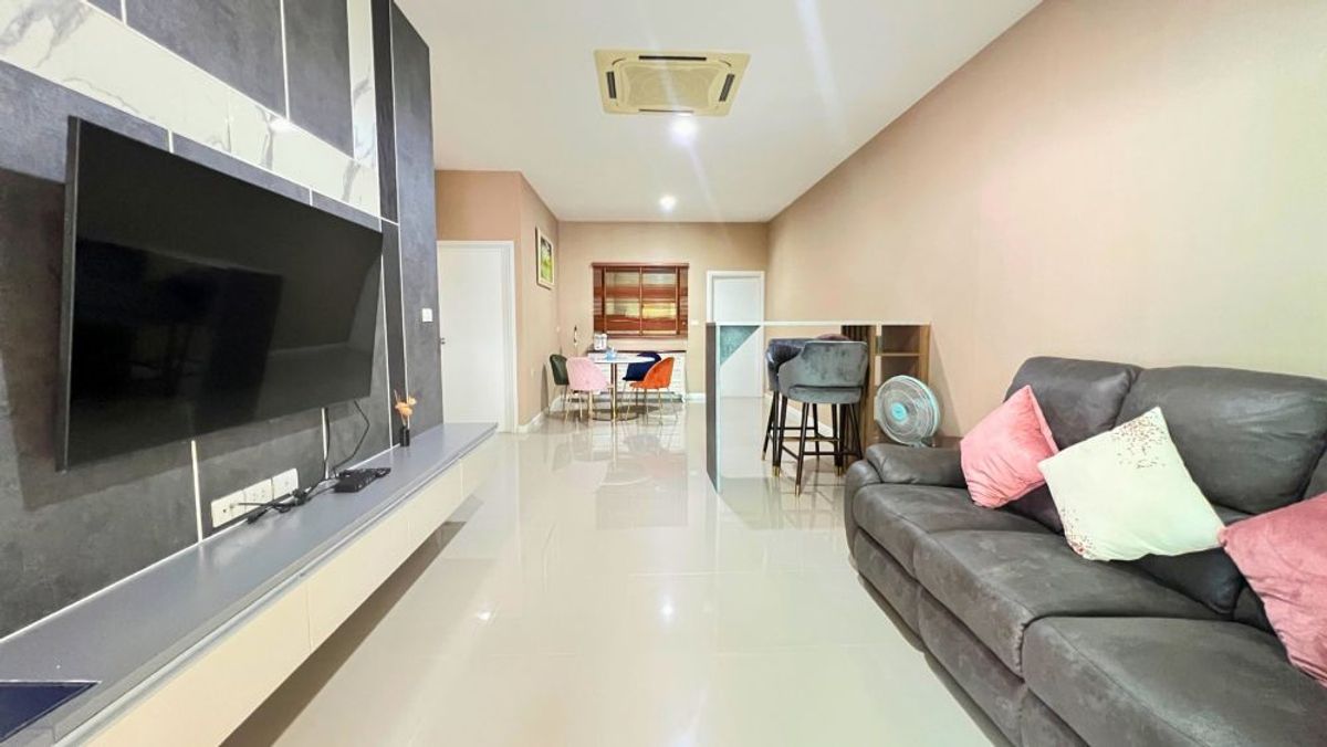 ขายบ้านระยอง : บ้านเดี่ยวใหม่ สไตล์โมเดิร์น พร้อมอยู่ นิคมพัฒนา ระยอง