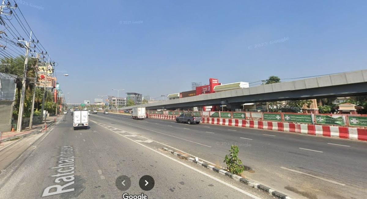 ให้เช่าโชว์รูมพระราม 5 ราชพฤกษ์ บางกรวย : Showroom for Lease - Ratchaphruek Road, Lease with existing interior & inventory