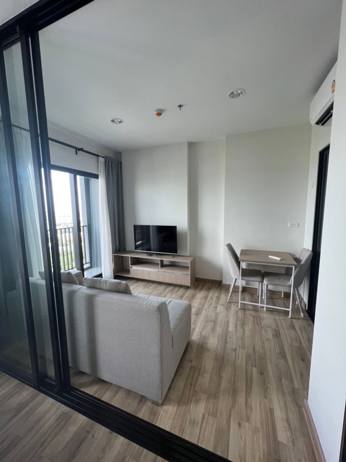 ให้เช่าคอนโดบางนา แบริ่ง ลาซาล : 🔥🔥FOR Rent Condo Niche Mono Sukhumvit-Bearing  ให้เช่าคอนโด นิช โมโน สุขุมวิท แบริ่ง#BTSBearing #บีทีเอสแบริ่ง #NicheMonoSukhumvitBearing #นิชโมโนสุขุมวิทแบริ่ง #Bearing🚫 Minimum 1 year contract 🚫 Not Pet  Not Smoke ❌ ❌Not co-agent ❌❌.〽️RENT 