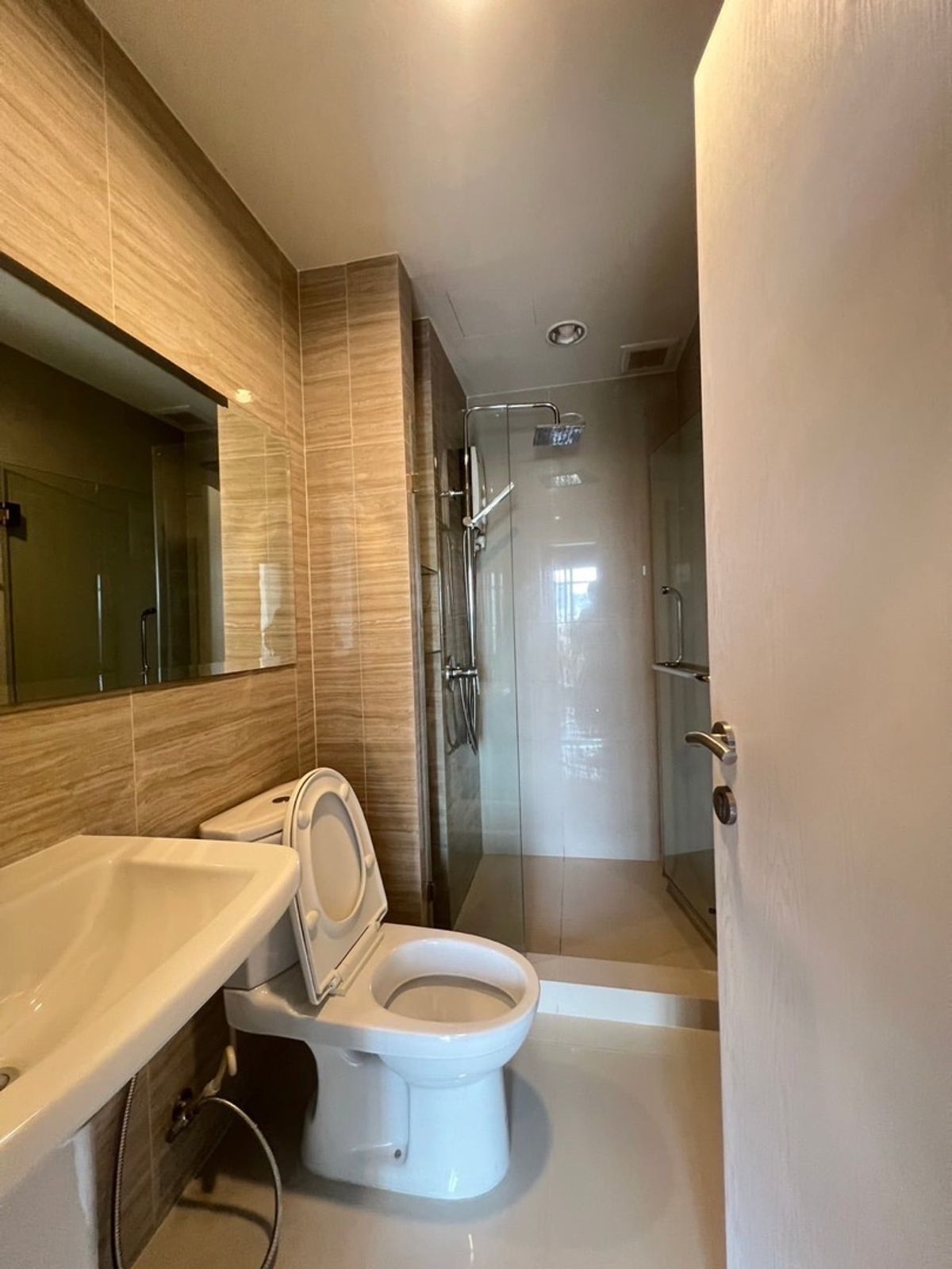 ให้เช่าคอนโดบางนา แบริ่ง ลาซาล : 🔥🔥FOR Rent Condo Niche Mono Sukhumvit-Bearing  ให้เช่าคอนโด นิช โมโน สุขุมวิท แบริ่ง#BTSBearing #บีทีเอสแบริ่ง #NicheMonoSukhumvitBearing #นิชโมโนสุขุมวิทแบริ่ง #Bearing🚫 Minimum 1 year contract 🚫 Not Pet  Not Smoke ❌ ❌Not co-agent ❌❌.〽️RENT 