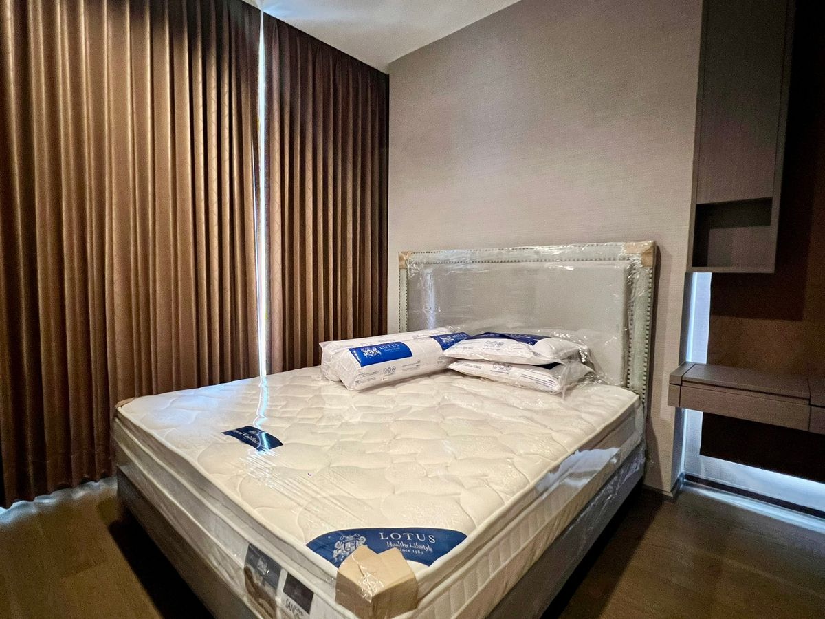 For RentCondoSathorn, Narathiwat : ( U20231026200 ) Tel/Line 096-2479369 , FOR RENT The Diplomat Sathorn Condo 2 bedroom, 2 bathroom, Corner room, furnished, Never rented, Special Deal!!