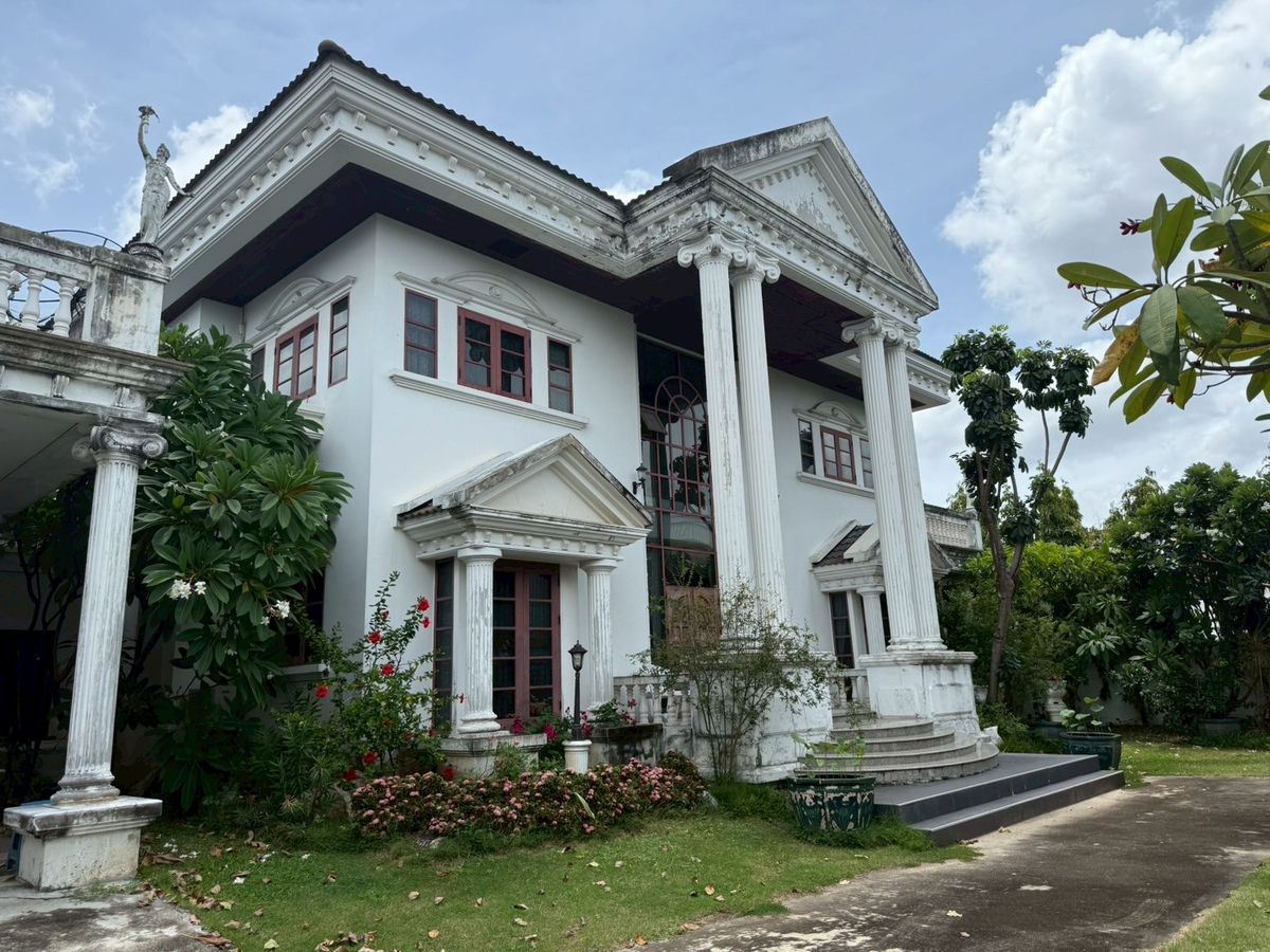 ขายบ้านอ่อนนุช อุดมสุข : 🔥บ้านเดี่ยว🏠 28.9MB ใกล้บีทีเอสปุณณวิถี สุขุมวิท101/1 ขนาด 252 ตารางวา ซอยทะลุกันได้