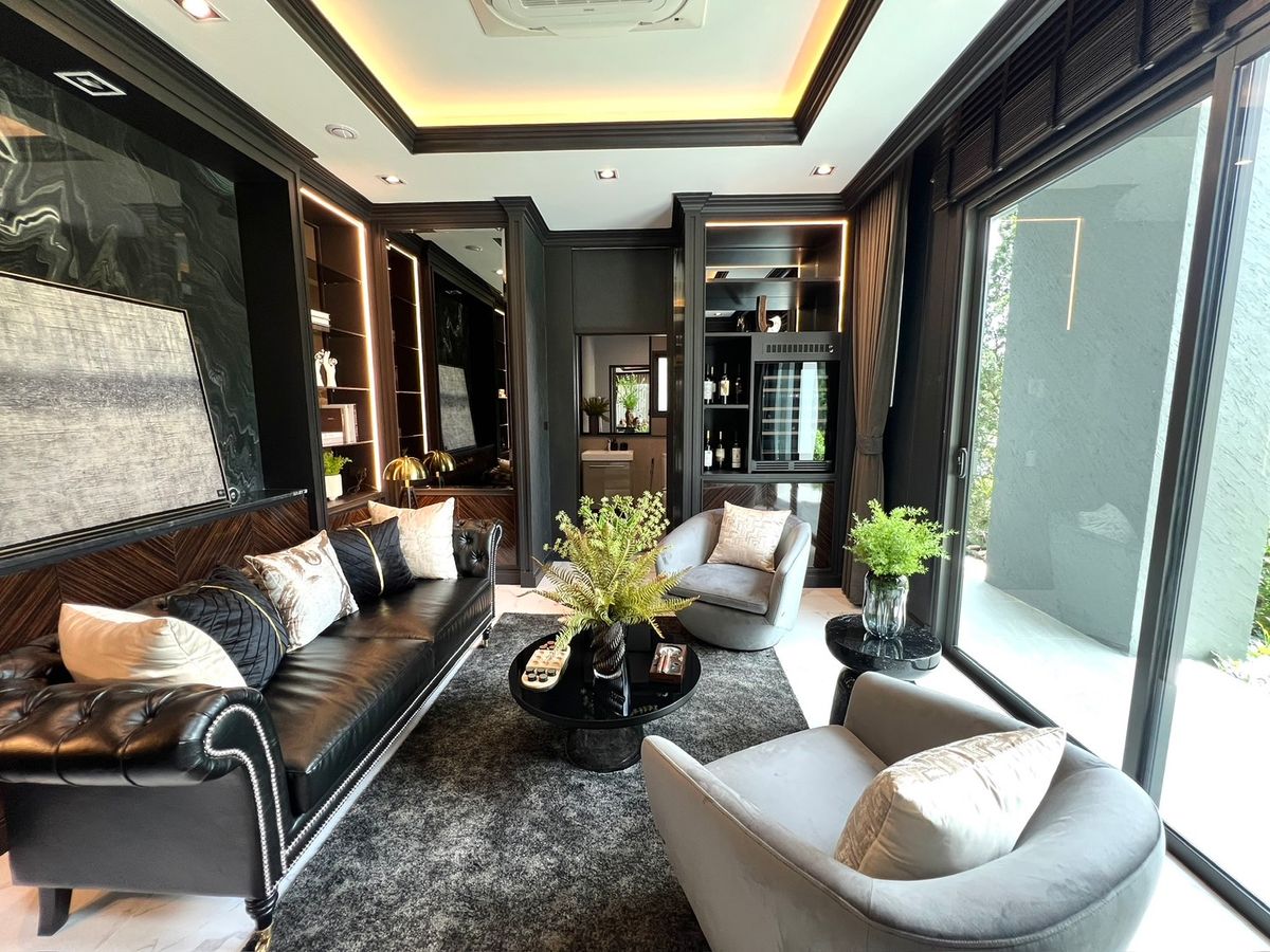 ขายบ้านนวมินทร์ รามอินทรา : 🏛️Bangkok Boulevard Signature รามอินทรา - วัชรพล🔥บ้านเดี่ยว 2 ชั้น ขนาด 516 ตร.ม. 125.1 ตร.ว. | 4 ห้องนอน 5 ห้องน้ำ 4 ที่จอด เริ่ม 29.9 MB ติดต่อนัดชม Tel.0922635410 (เอิร์ธ)