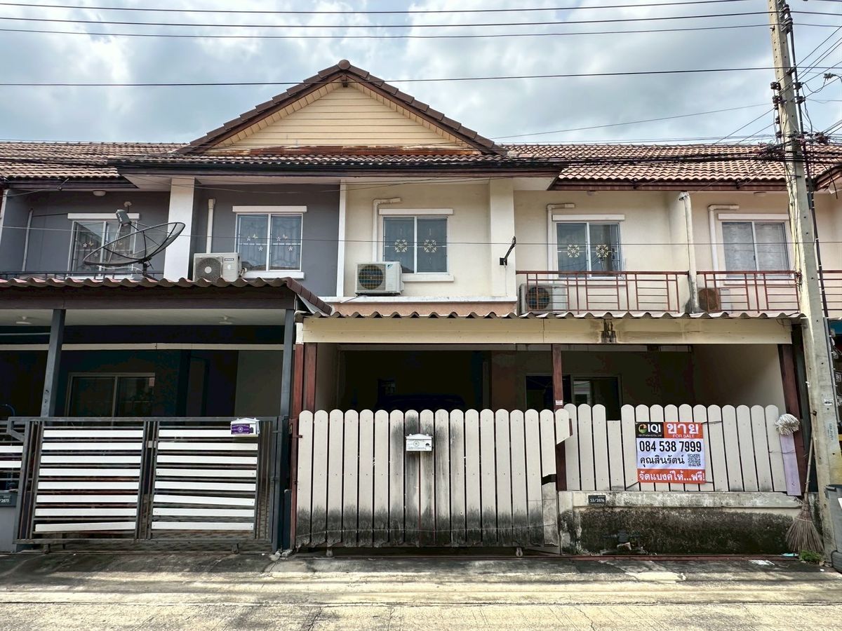 For SaleTownhomePathum Thani,Rangsit, Thammasat : 2 -story townhouse for sale, Pruksa Village, 20 Lam Luk Ka, Khlong Song, Soi 17/4
