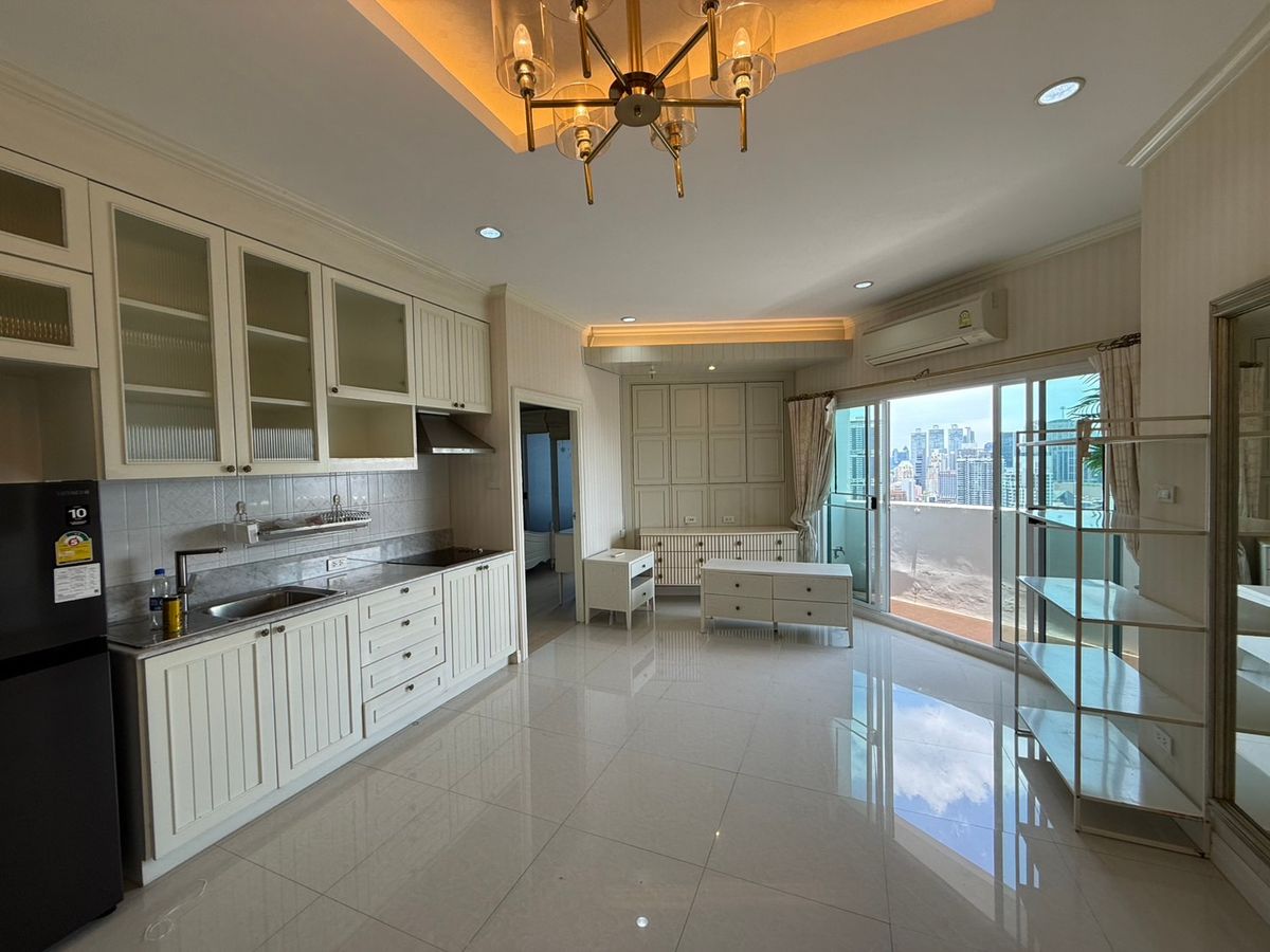 ให้เช่าคอนโดสุขุมวิท อโศก ทองหล่อ : ให้เช่าคอนโด  Fifty-Fifth tower   ทองหล่อ  150 ตร.ม. 