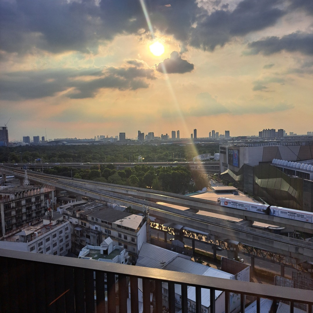 ให้เช่าคอนโดลาดพร้าว เซ็นทรัลลาดพร้าว : 🔥ให้เช่าด่วน🔥ไลฟ์ ลาดพร้าว แวลลี่ย์ เฟอร์นิเจอร์ครบพร้อมเข้าอยู่ ติดรถไฟฟ้าและเซนทรัลลาดพร้าว