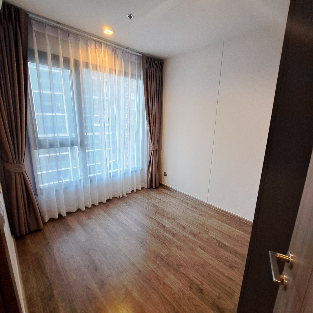 ให้เช่าคอนโดลาดพร้าว เซ็นทรัลลาดพร้าว : 🔥ให้เช่าด่วน🔥ไลฟ์ ลาดพร้าว แวลลี่ย์ เฟอร์นิเจอร์ครบพร้อมเข้าอยู่ ติดรถไฟฟ้าและเซนทรัลลาดพร้าว