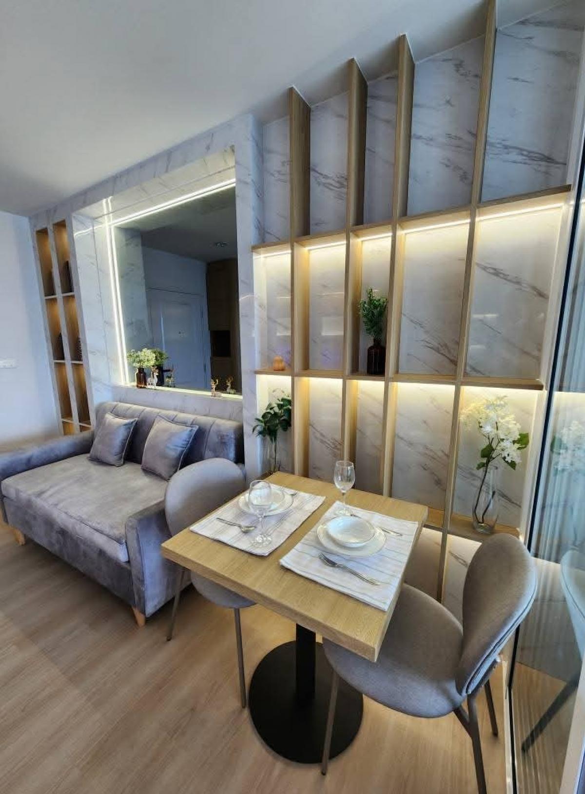 ให้เช่าคอนโดปทุมธานี รังสิต ธรรมศาสตร์ : 🩸ให้เช่า​  Terra​ Residence​ 1​ วิวธรรมศาสตร์​ ทิศเหนือ​ พท.30  ตรม.​ตกแต่งบิ้วอินน์​ สไตล์​ Muji​ + Modern​,  มีเครื่องดูดควัน, เคริ่องซัก/อบ​ผ้า