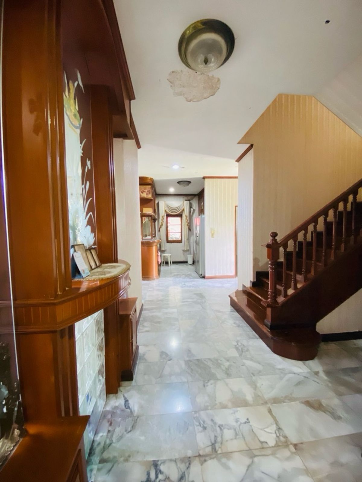 For SaleHouseOnnut, Udomsuk : Selling for only 28.9 million baht, large detached house for sale, 2 alleys intersecting each other. Wachiratham Sathit 44 – Sukhumvit 101/1 Phra Khanong, Bangkok, city center location, near BTS, near BITEC Bangna, True Digital Park and expressway entranc