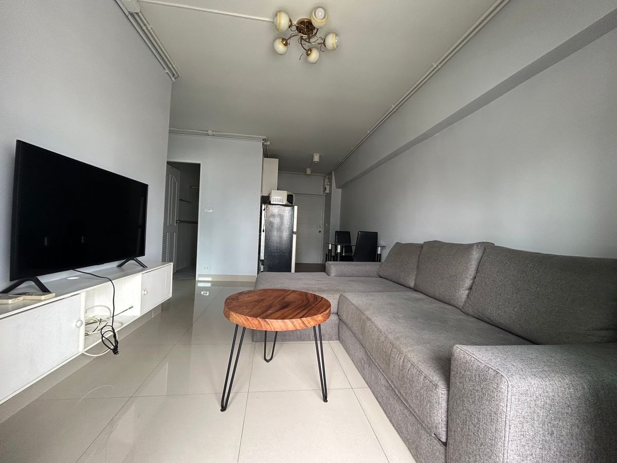 For RentCondoSukhumvit, Asoke, Thonglor : ★ Thonglor Tower ★ 49 sq m., 10th floor (2 bedrooms, 1 bathroom), ★near BTS Thonglor★near Top Market Place, Eight Thonglor★ many amenities★ Complete electrical appliances