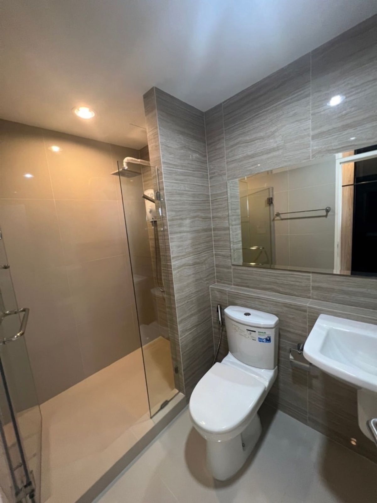 ให้เช่าคอนโดบางนา แบริ่ง ลาซาล : 🔥🔥FOR Rent Condo Niche Mono Sukhumvit-Bearing  ให้เช่าคอนโด นิช โมโน สุขุมวิท แบริ่ง#BTSBearing #บีทีเอสแบริ่ง #NicheMonoSukhumvitBearing #นิชโมโนสุขุมวิทแบริ่ง #Bearing🚫 Minimum 1 year contract 🚫 Not Pet  Not Smoke ❌ ❌Not co-agent ❌❌.〽️RENT 