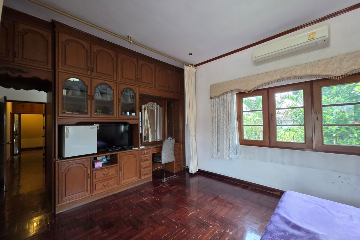 ขายบ้านอ่อนนุช อุดมสุข : ราคาดีที่สุด ขายคฤหาสน์หรู บ้านหรูหลังใจกลางสุขุมวิท 101/1 ที่ดินแปลงใหญ่ 252 ตร.วา.