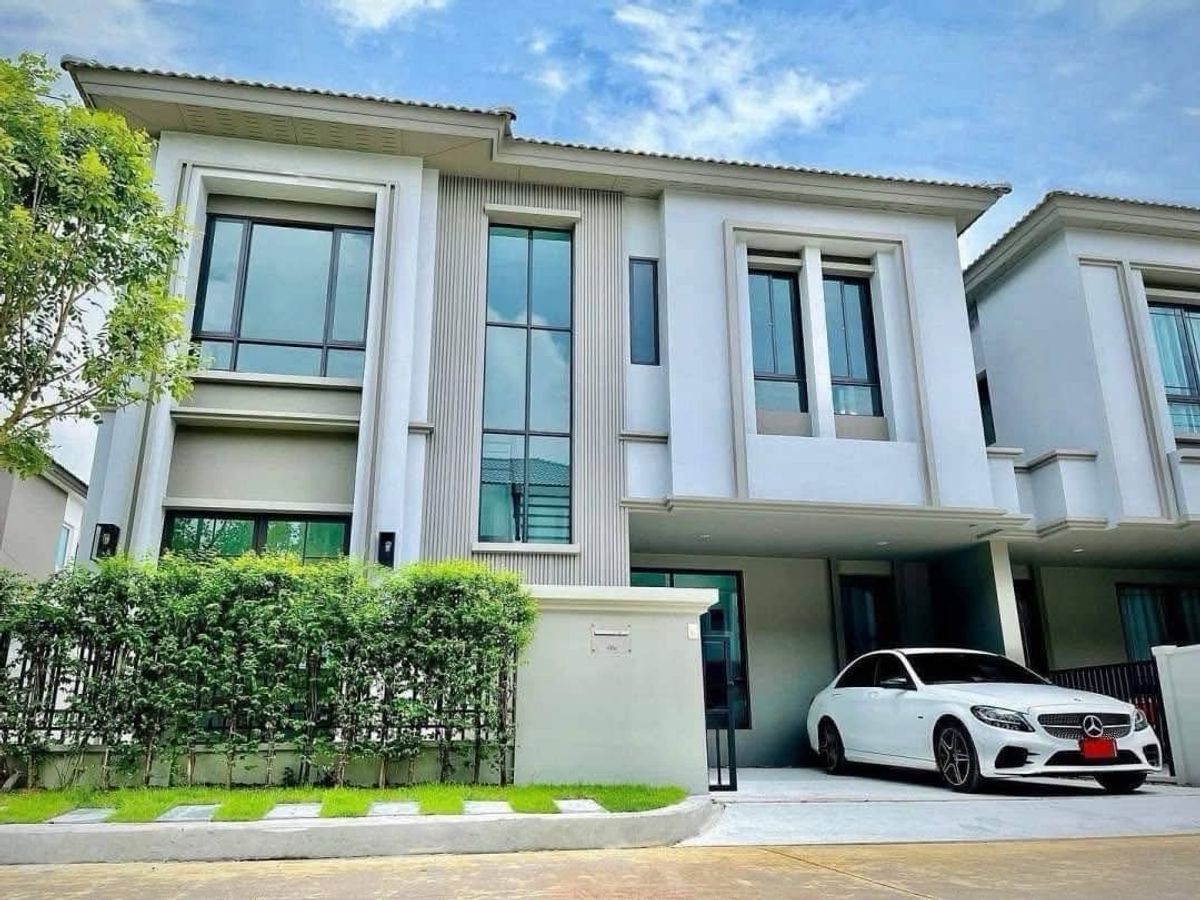 ให้เช่าบ้านปทุมธานี รังสิต ธรรมศาสตร์ : BD06-3908 

ให้เช่าบ้านเดี่ยว 2  ชั้น แกรนด์ พลีโน่ พหลโยธิน-รังสิต 
(อยู่หลังฟิวเจอร์พาร์ค) บ้านเดี่ยวสุดหรู
.
✅ ชั้น 1 บิ้วอินเหมือนบ้านตัวอย่างทุกจุด 
จอดรถ 2 คัน มีเเอร์ทุกห้อง มีห้องน้ำในตัวทุกห้อง 
(ขอคนที่รักบ้าน) บ้านสวยตกแต่งเฟอร์นิเจอร์เครื่องใ