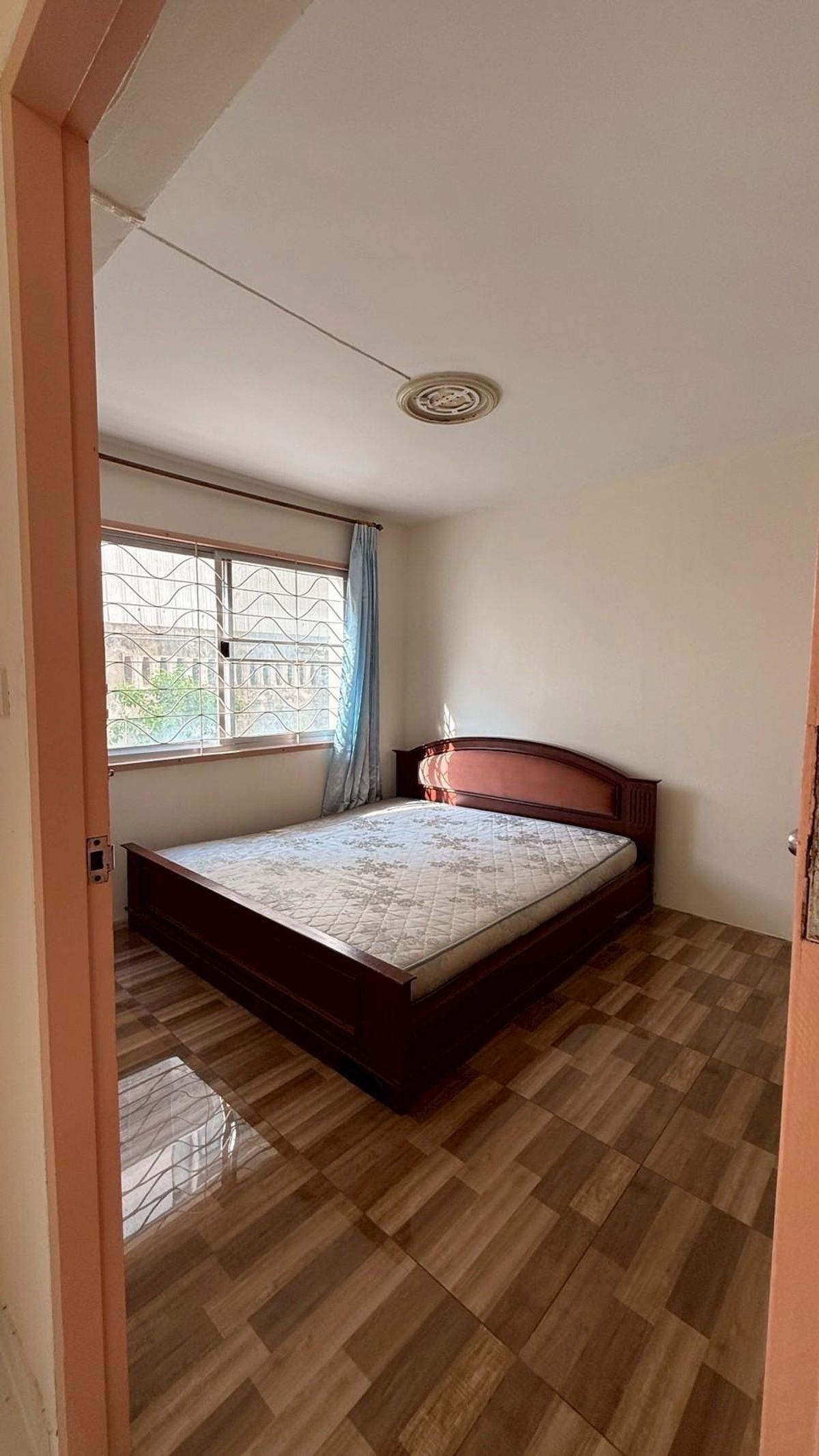 For RentCondoLadprao, Central Ladprao : 🔥 Century Park Condo Condo Rental, near MRT, Lat Phrao Station, BTS, Lat Phrao Intersection