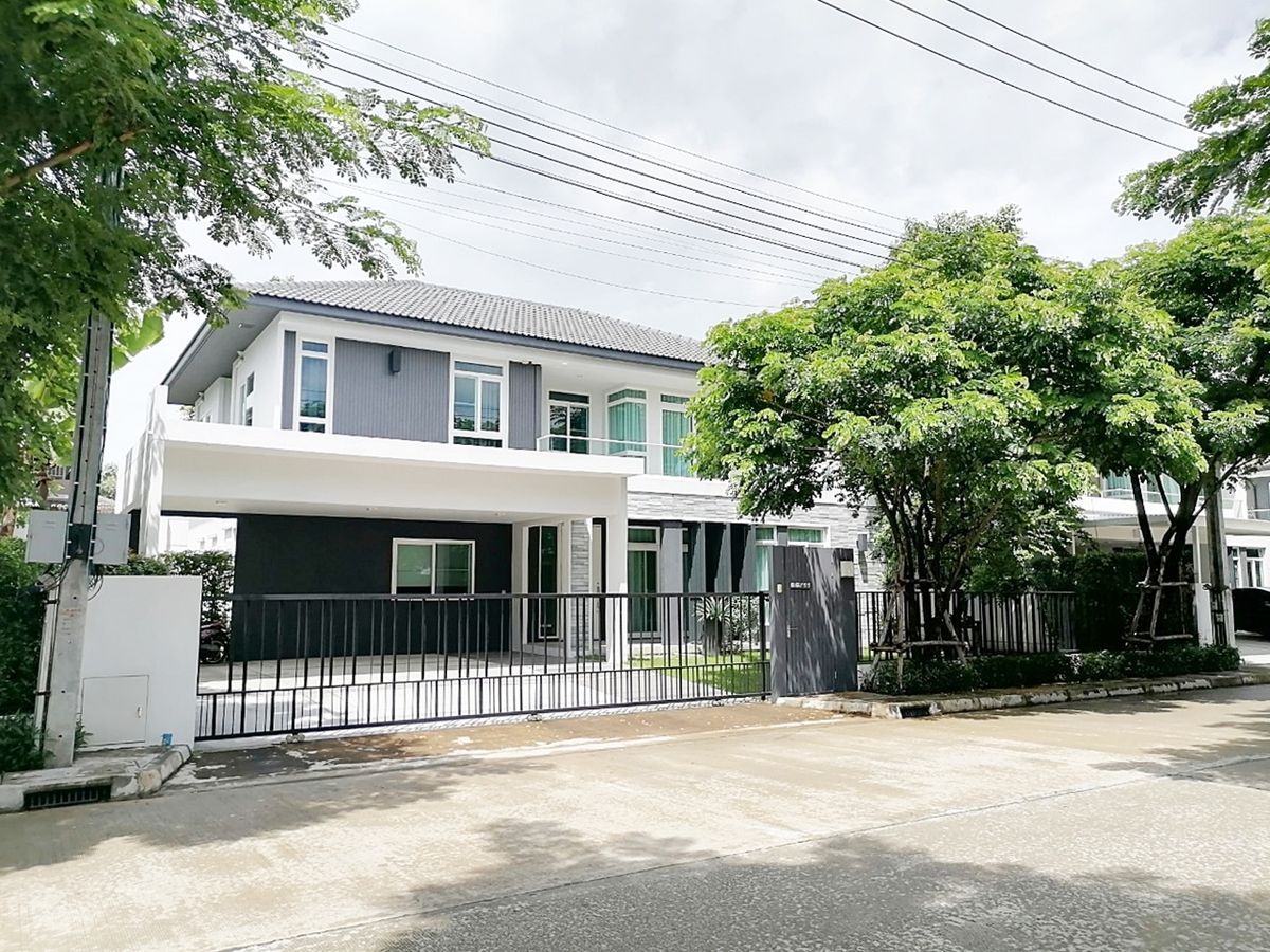 ให้เช่าบ้านบางนา แบริ่ง ลาซาล : Luxury house for rent Manthana 2 Bangna Km.7 Mega Bangna fully furnished