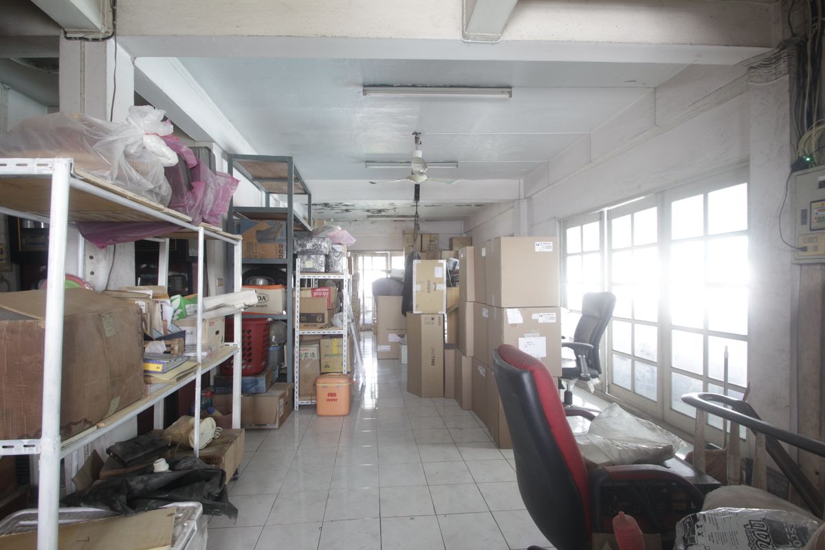 ขายอาคารพาณิชย์สาทร นราธิวาส : อาคารพาณิชย์แฉล้มนิมิตร เจริญกรุง พระราม3 ริมถนน2ห้องคู่ ห้องมุมปากซอยสุดประเสริฐ1 หน้าหมู่บ้านศรีรัชดา ใกล้ทางด่วน สาทร สีลม อยู่อาศัย ค้าขาย ทำสำนักงานได้  