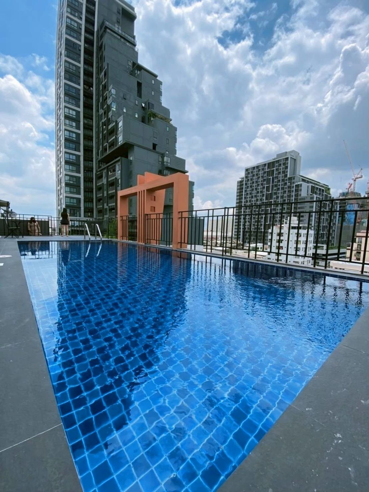 For RentCondoRatchathewi,Phayathai : 🔥 Urgent rent 🔥 ✨ VELA de Residence Condo, 32 sqm. Floor 7, new room, 1st hand, owner ^^ ✨ (There are 2 pairs of rooms next to each other) 😊