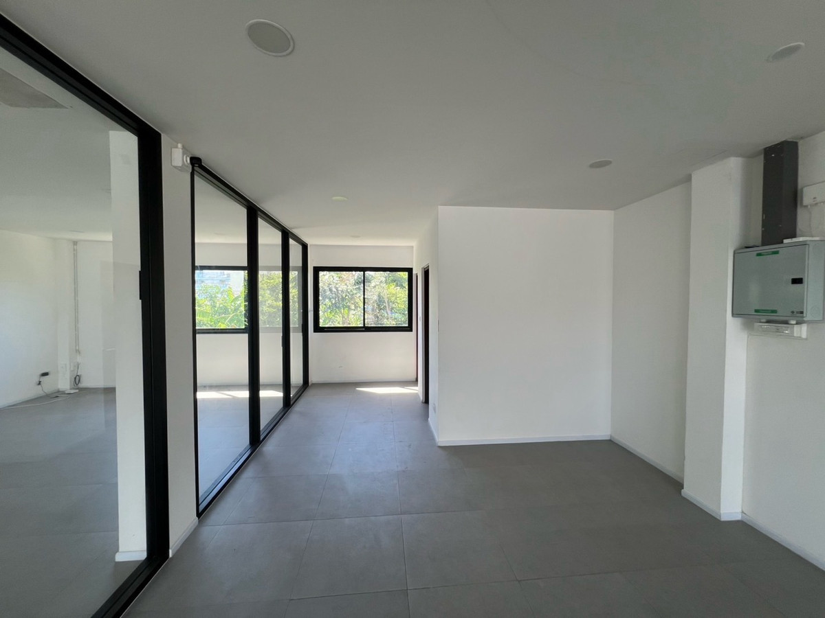 For RentHome OfficeOnnut, Udomsuk : Rental home office, single building, 3.5 floors, Udomsuk - Bang Na, Bangkok | 2 parking spaces | Rental business and register a broken company