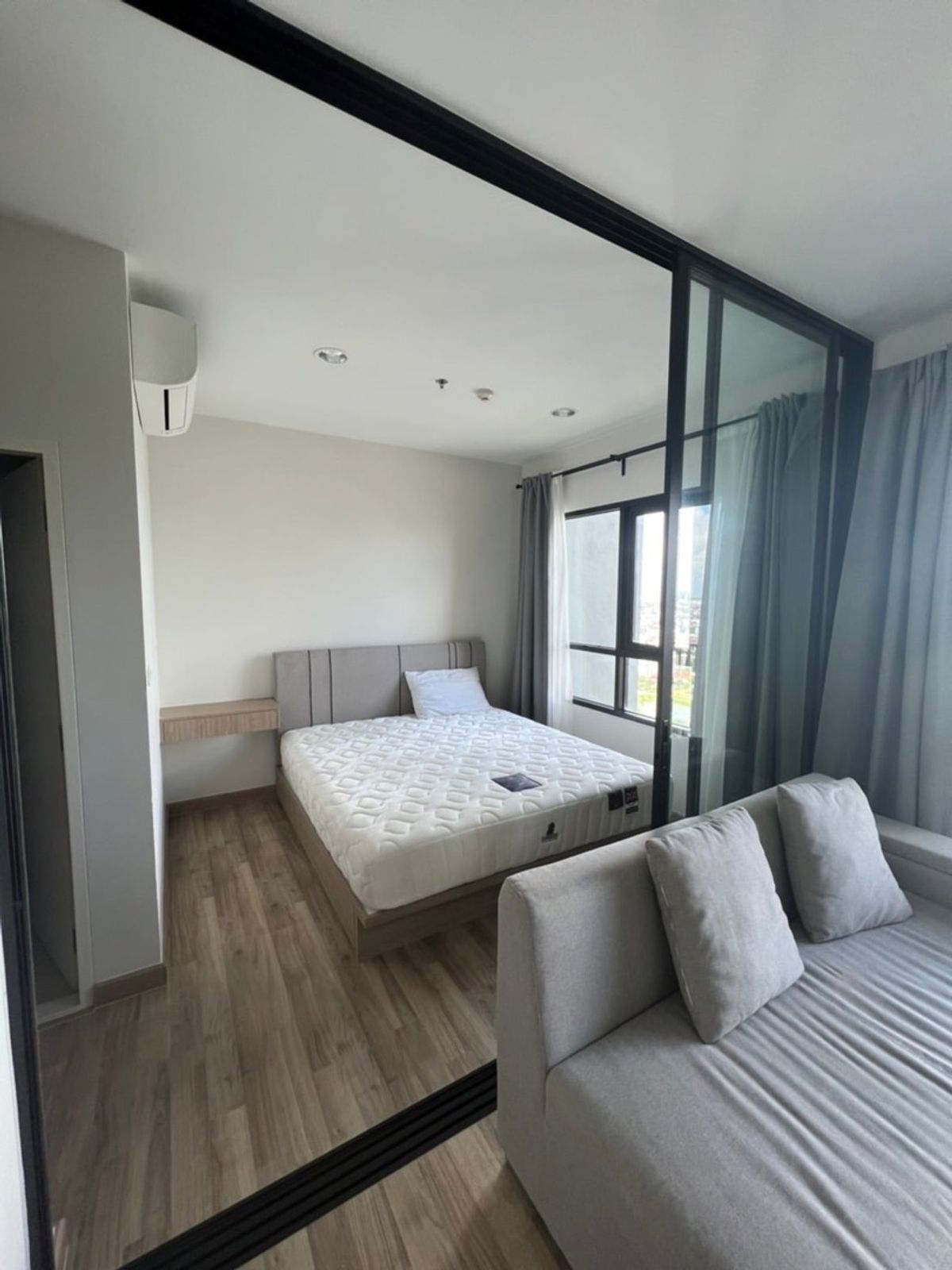 ให้เช่าคอนโดบางนา แบริ่ง ลาซาล : 🔥🔥FOR Rent Condo Niche Mono Sukhumvit-Bearing  ให้เช่าคอนโด นิช โมโน สุขุมวิท แบริ่ง#BTSBearing #บีทีเอสแบริ่ง #NicheMonoSukhumvitBearing #นิชโมโนสุขุมวิทแบริ่ง #Bearing🚫 Minimum 1 year contract 🚫 Not Pet  Not Smoke ❌ ❌Not co-agent ❌❌.〽️RENT 