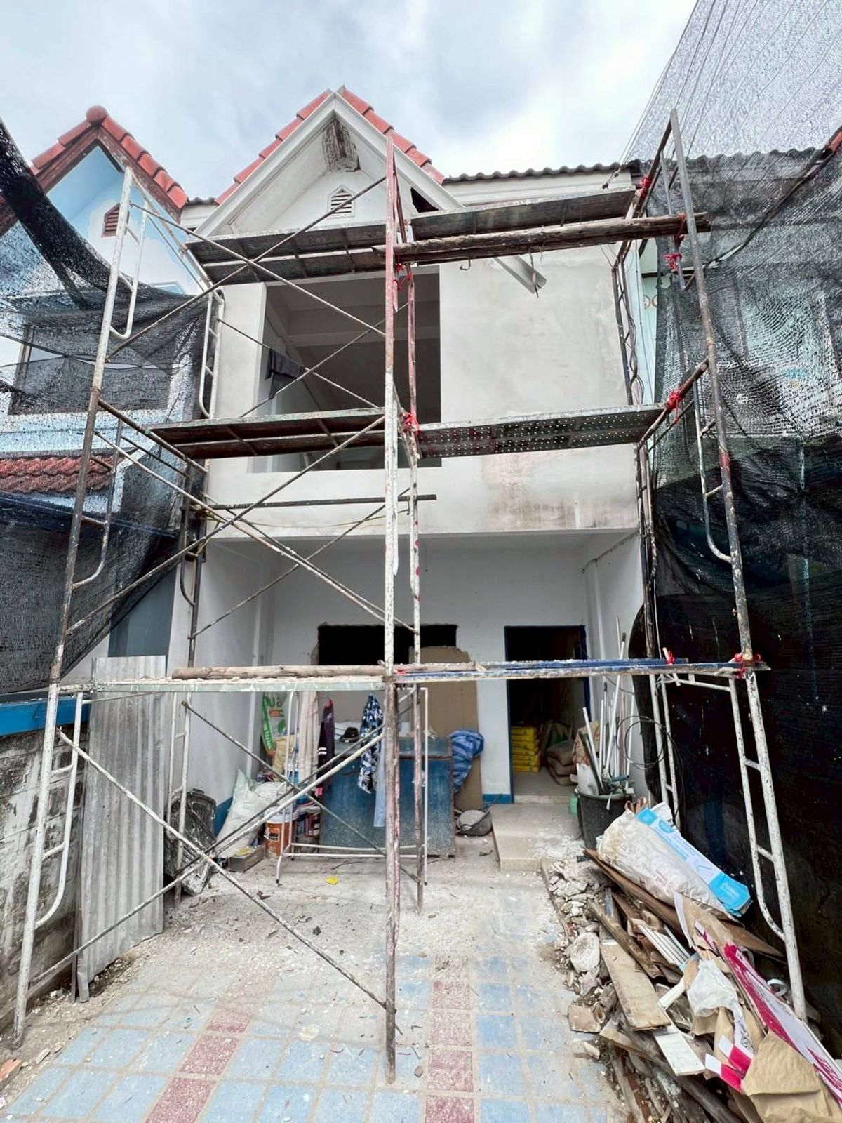 ขายทาวน์โฮมบางแค เพชรเกษม : ทาวน์เฮาส์ ตกแต่งใหม่ หมู่บ้านจรัญ 4 วิลล่า บางแวก 53 ใกล้ MRT