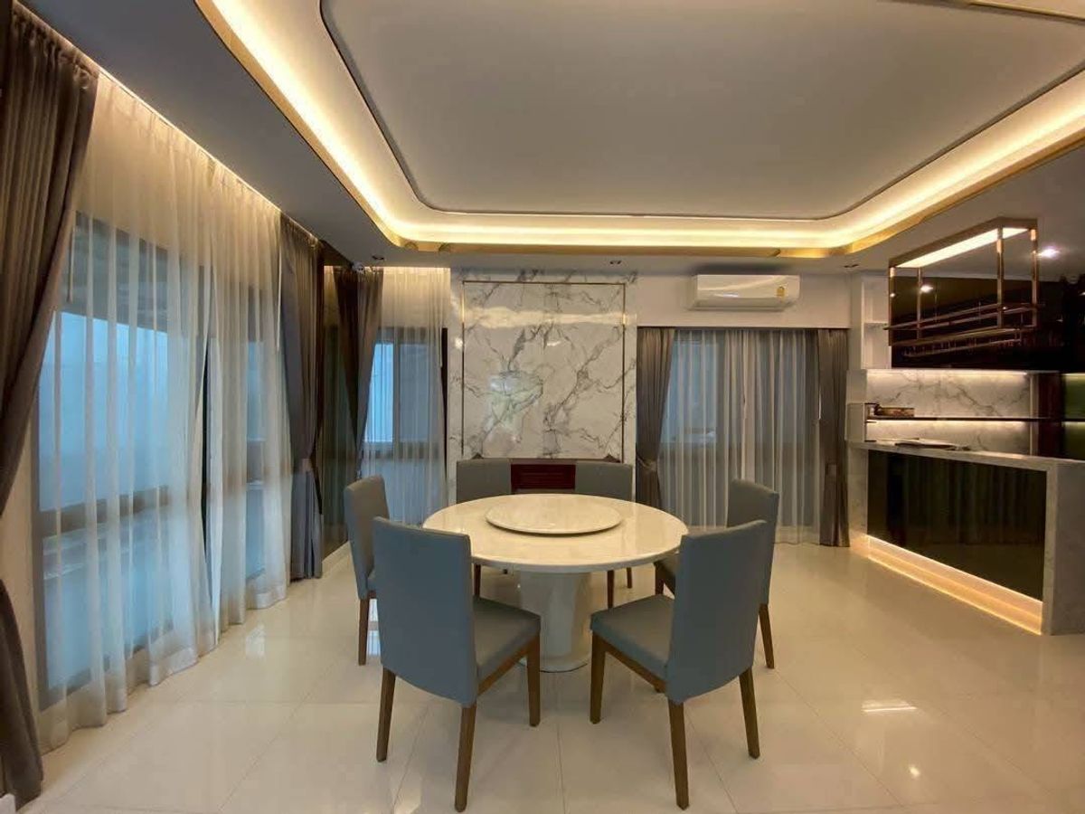 For RentHousePattanakan, Srinakarin : 🔴130,000 ฿ 🔴 🔴 𝐂𝐢𝐭𝐲 𝐂𝐢𝐭𝐲 𝟵𝟳┃ 𝟵𝟳┃ 𝟵𝟳┃ The City Phatthanakan 97 ✅ Near Airport Link Hua Mak, happy to service 🙏 Interested 𝙇𝙄𝙉𝙀 Mana (answer very quickly): 📱 Property code 6808-0501 📱: ID LINE:@bbcondo88