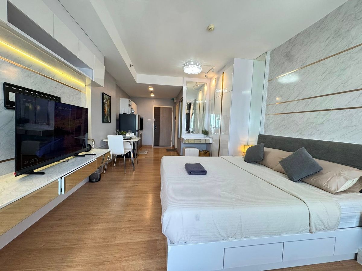 For RentCondoChiang Mai : Supalai Monte @Viang Fully furnished condo in one of the best locations in town! 