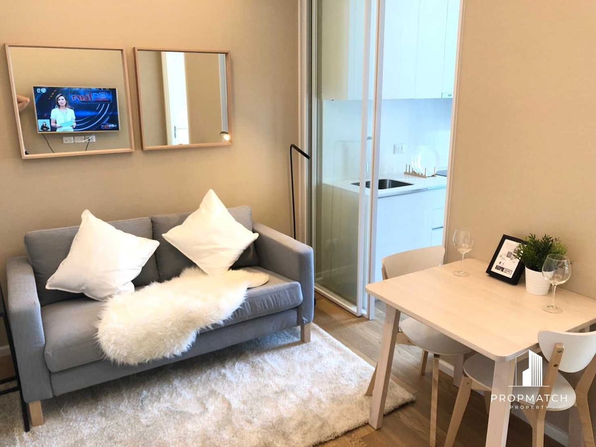 For RentCondoLadprao, Central Ladprao : ✨Flash Deal ✨The Saint Residences (1Bed 1Bath 30SQM) Decorated complete !! Only 16,000 baht per month Tel.0981315848 @PropMatch