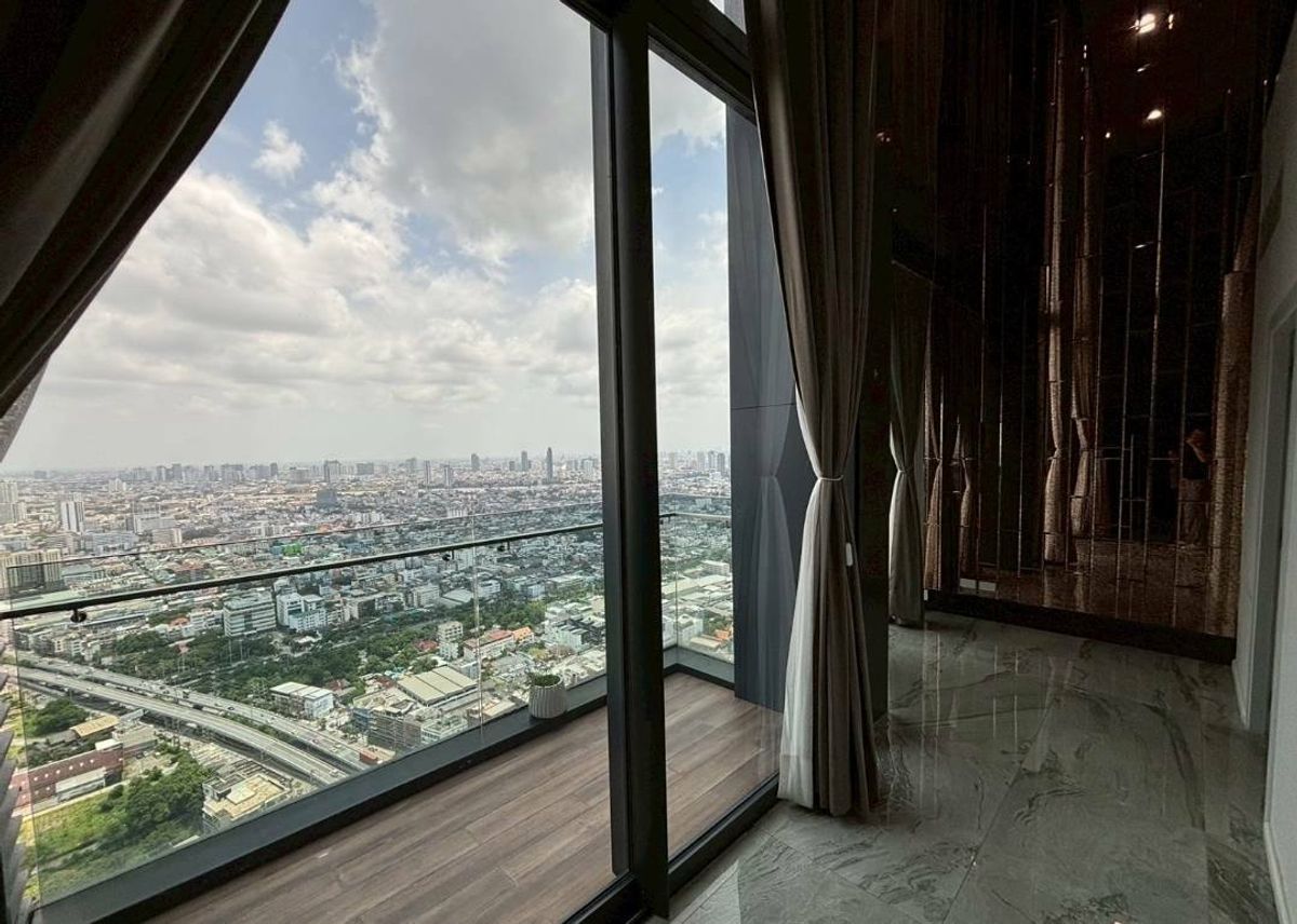 For SaleCondoRama3 (Riverside),Satupadit : Sell luxury Penthouse Canapaya Residences, Floor 42-43, area 73.87 square meters, 1 bedroom, 2 bathrooms, price 18.5 MB..*