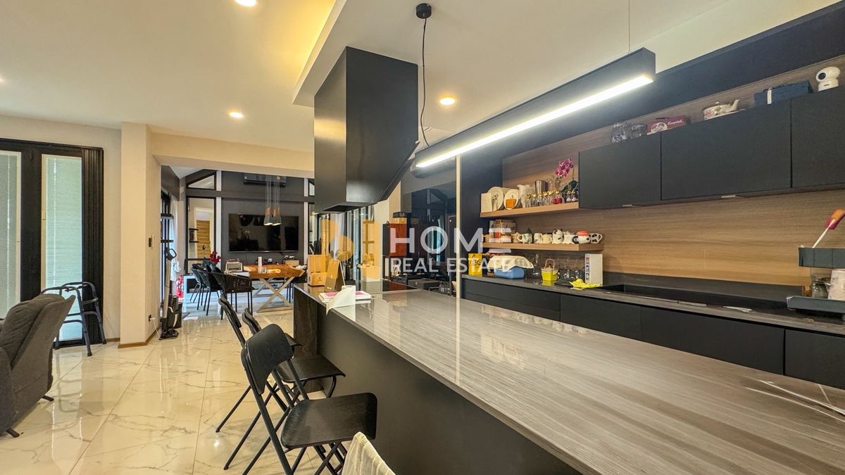 ขายบ้านเสรีไทย-นิด้า : มัณฑนา อ่อนนุช - วงแหวน / 3 ห้องนอน (ขาย), Mantana Onnut - Wongwaen / 3 Bedrooms (FOR SALE) POON169