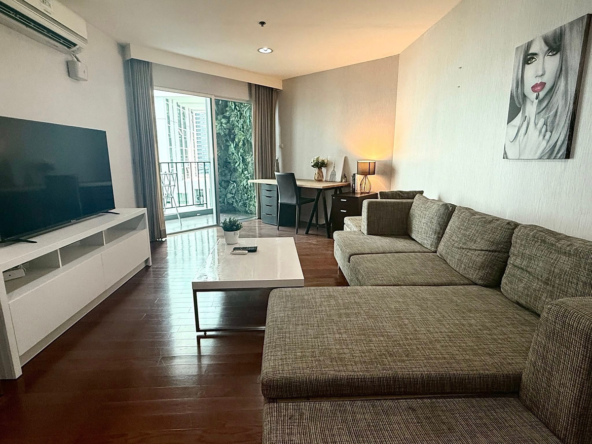 For RentCondoRama9, Petchburi, RCA : 🔥 For rent Belle Grand Rama 9 – Condo in the heart of the city 🔥 📍 Near MRT Rama 9, just a few minutes walk 🚆