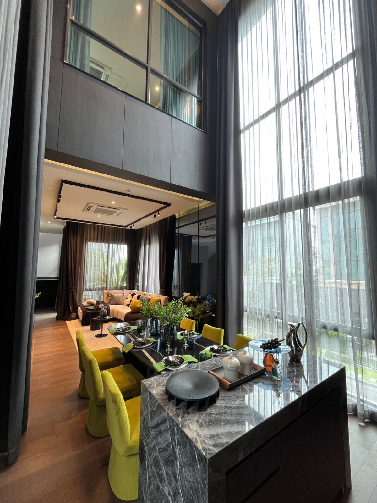 For SaleHouseLadkrabang, Suwannaphum Airport : 🏡 3 -story house for sale Type Loch Project Grand Bangkok Boulevard Yard Bangna - Super Luxury luxury house only 31 units.