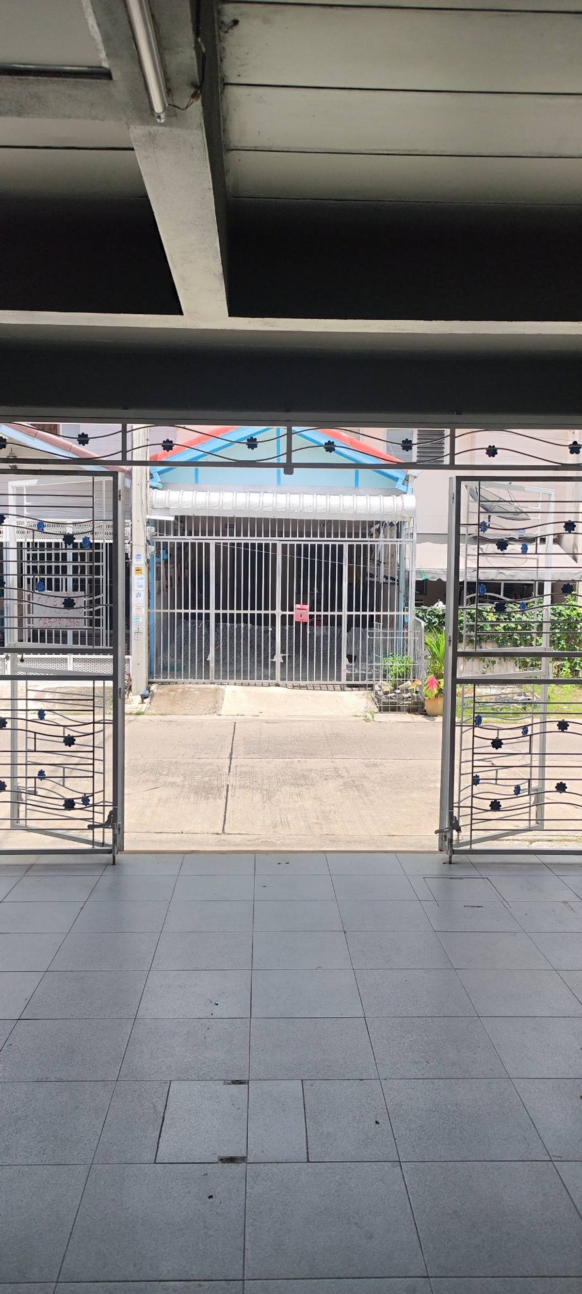 ขายบ้านพัทยา บางแสน ชลบุรี สัตหีบ : ขายบ้านเอื้ออาทร เนินพลับหวาน 2 ชั้น