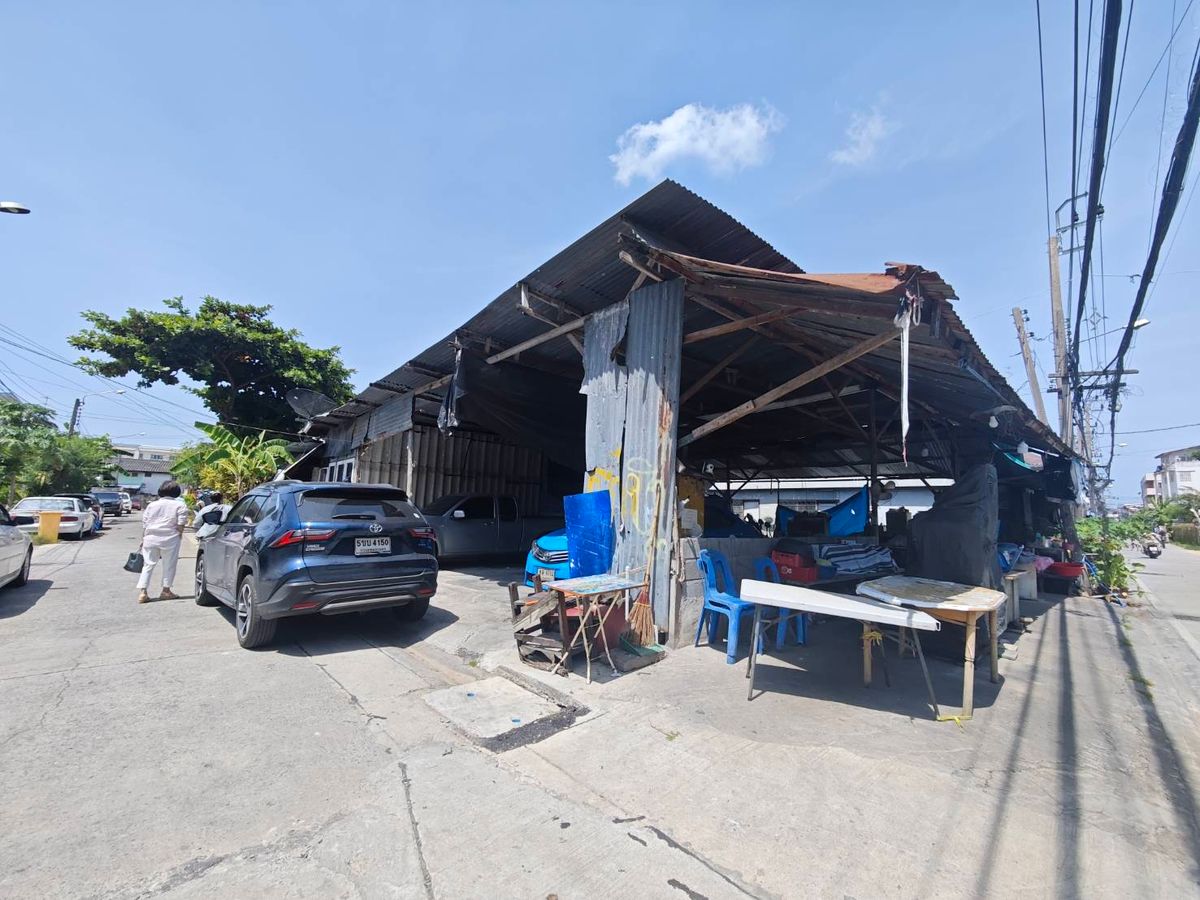 ร้านค้า/ตลาดนัดแจ้งวัฒนะ เมืองทอง : ขาย / เช่า ที่ดิน ซอยเทศบาลนครปากเกร็ด 