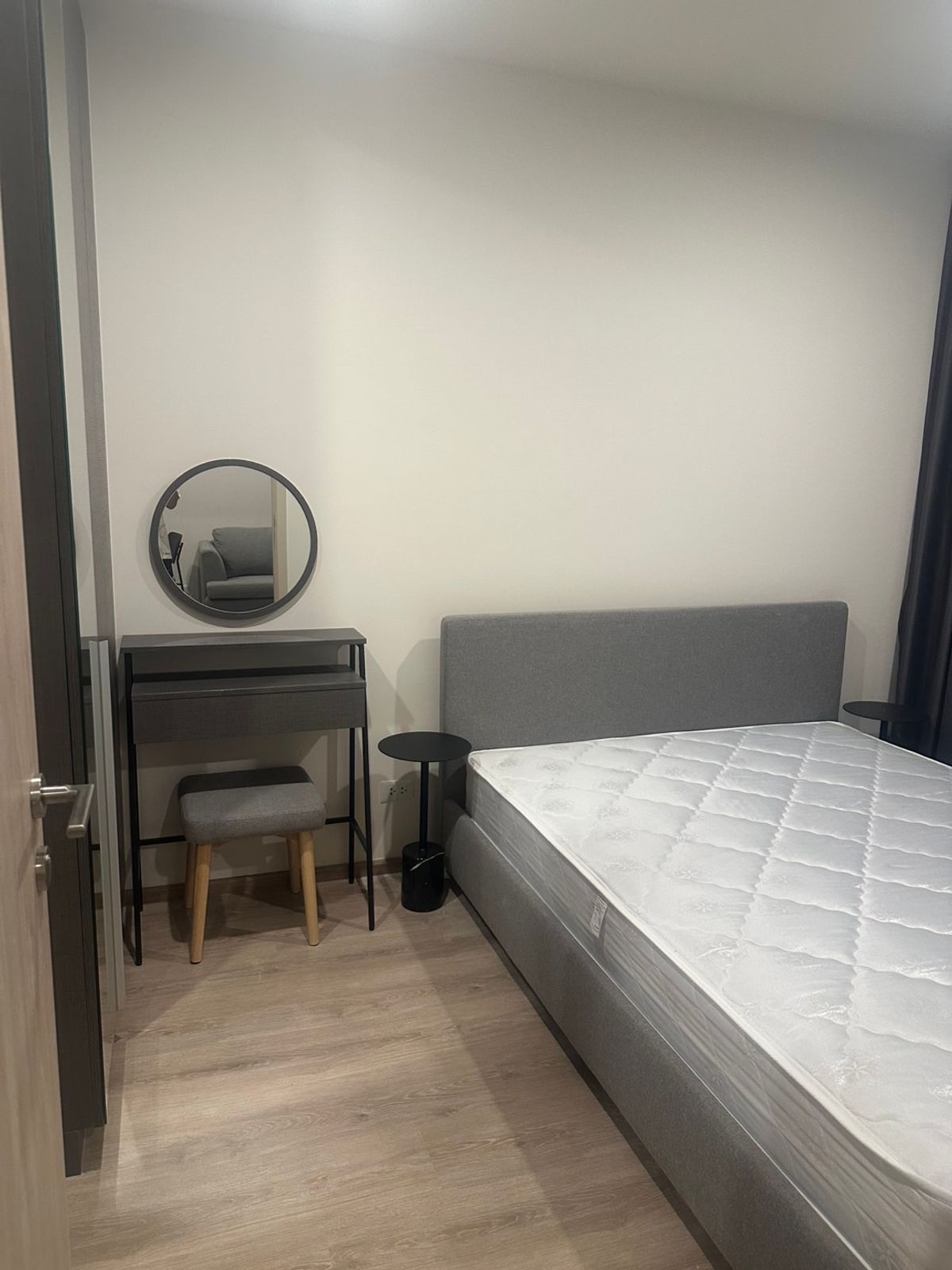 ให้เช่าคอนโดพระราม 9 เพชรบุรีตัดใหม่ RCA : Modern 1-Bedroom Condo in Nue District R9