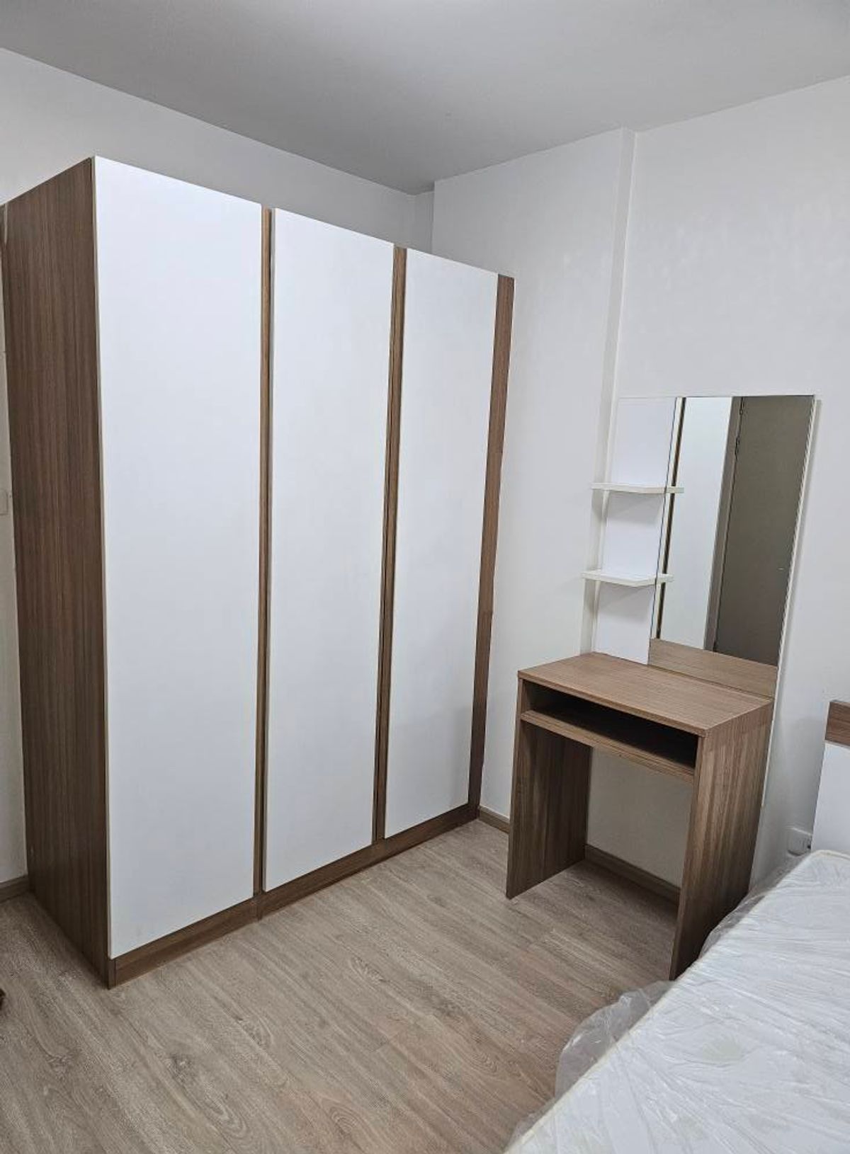 For SaleCondoOnnut, Udomsuk : For Sale: Elio Sukhumvit 64 – Walk to BTS Punnawithi (700 m / 10 min walk)