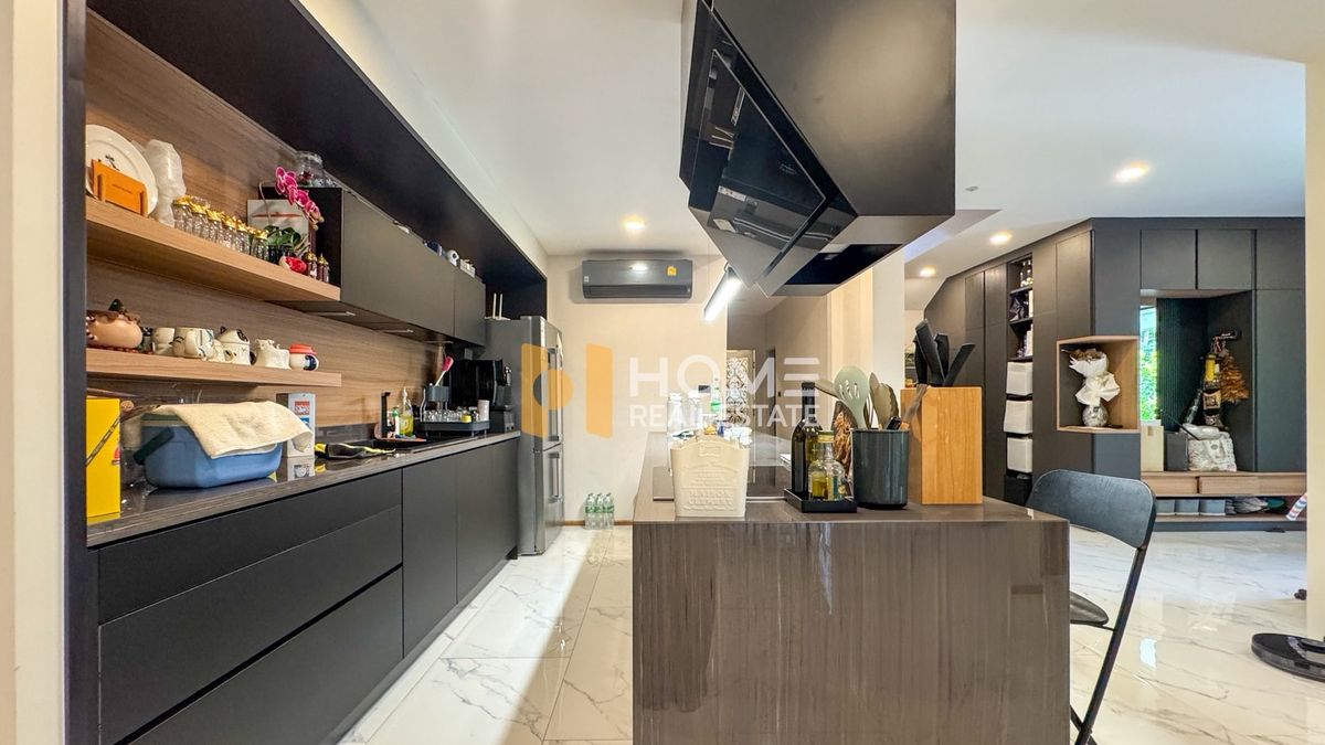 ขายบ้านเสรีไทย-นิด้า : มัณฑนา อ่อนนุช - วงแหวน / 3 ห้องนอน (ขาย), Mantana Onnut - Wongwaen / 3 Bedrooms (FOR SALE) POON169