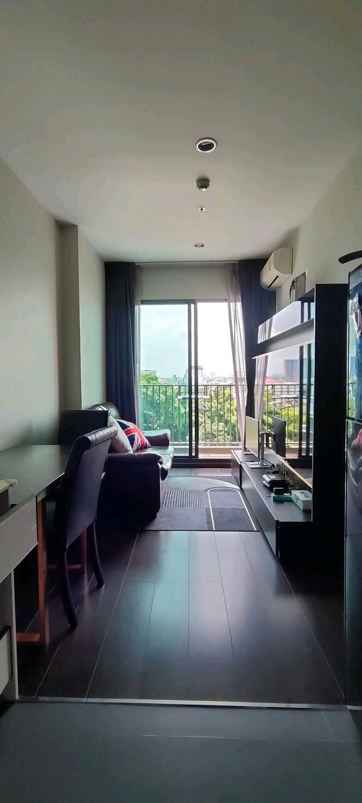 CondoSukhumvit, Asoke, Thonglor : Rent C Ekkamai Condo