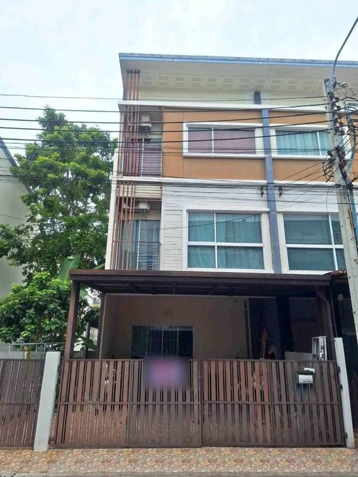 ให้เช่าทาวน์โฮมพัฒนาการ ศรีนครินทร์ : ให้เช่า ทาวน์โฮม 3ชั้น หลังมุม โครงการ วิลเลต ซิตี้ พัฒนาการ 38 